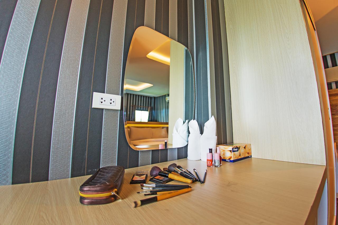 Hotel Loft@Sima à Nakhon Ratchasima Extérieur photo