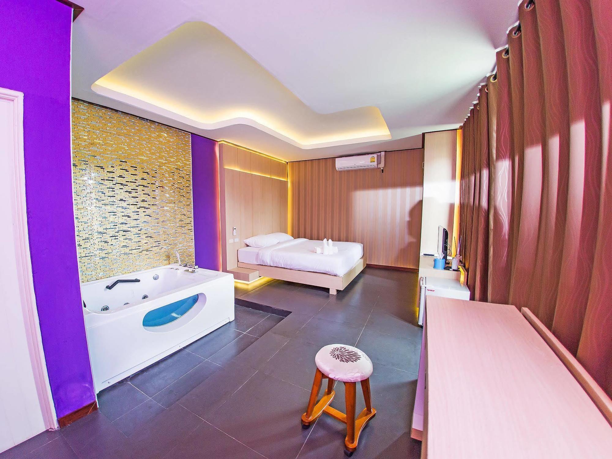 Hotel Loft@Sima à Nakhon Ratchasima Extérieur photo