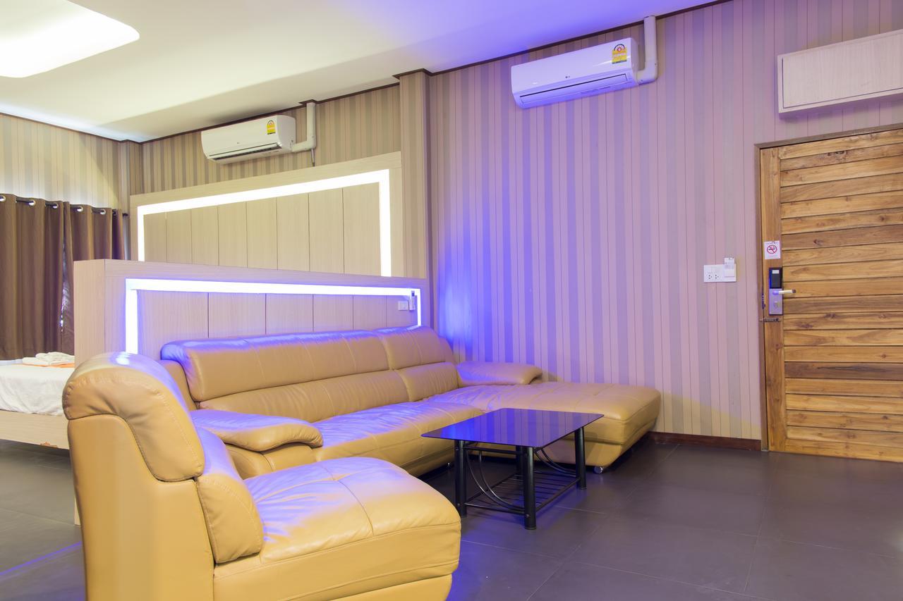 Hotel Loft@Sima à Nakhon Ratchasima Extérieur photo